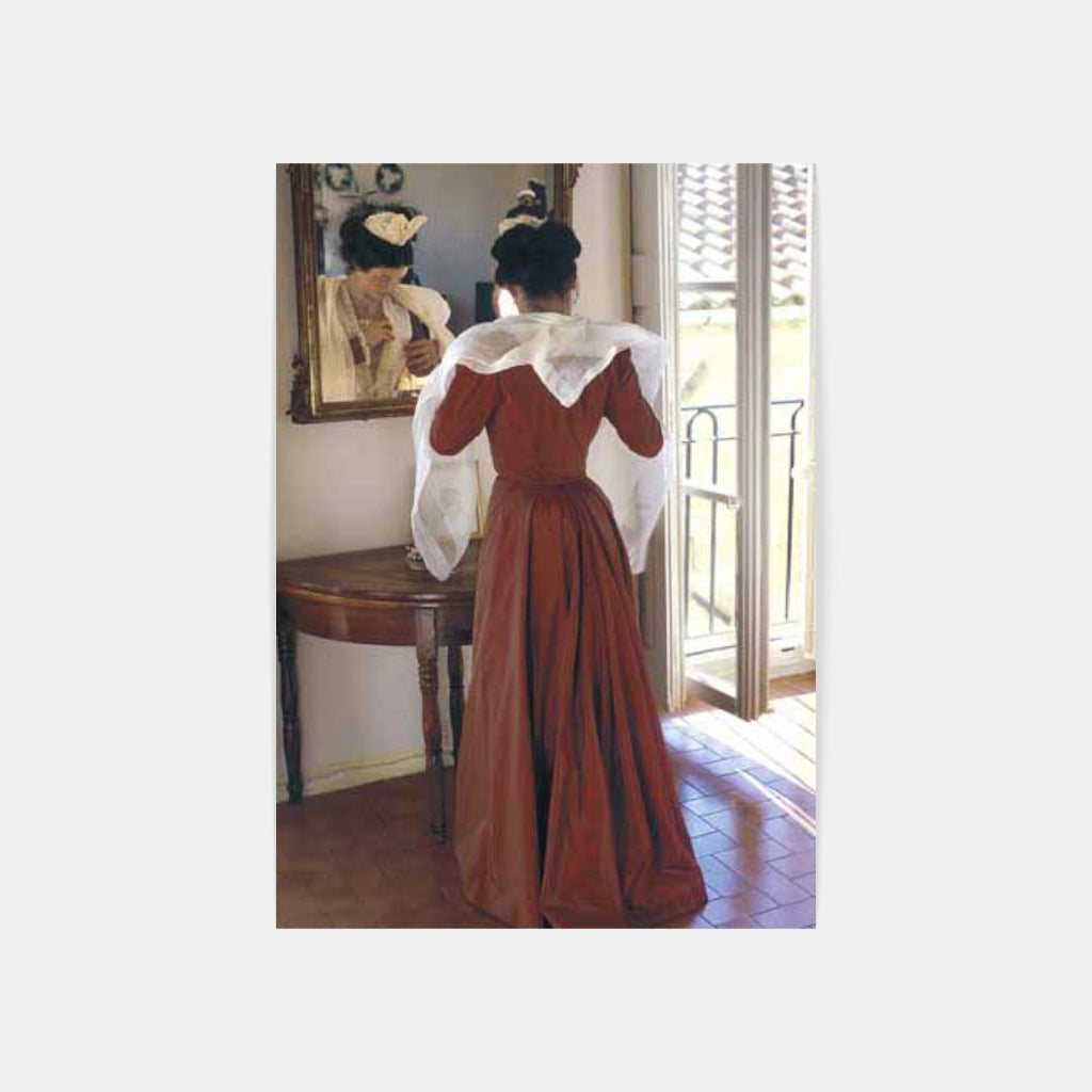 Carte Postale : "Arlésienne rouge au miroir" de Gilles MARTIN-RAGET