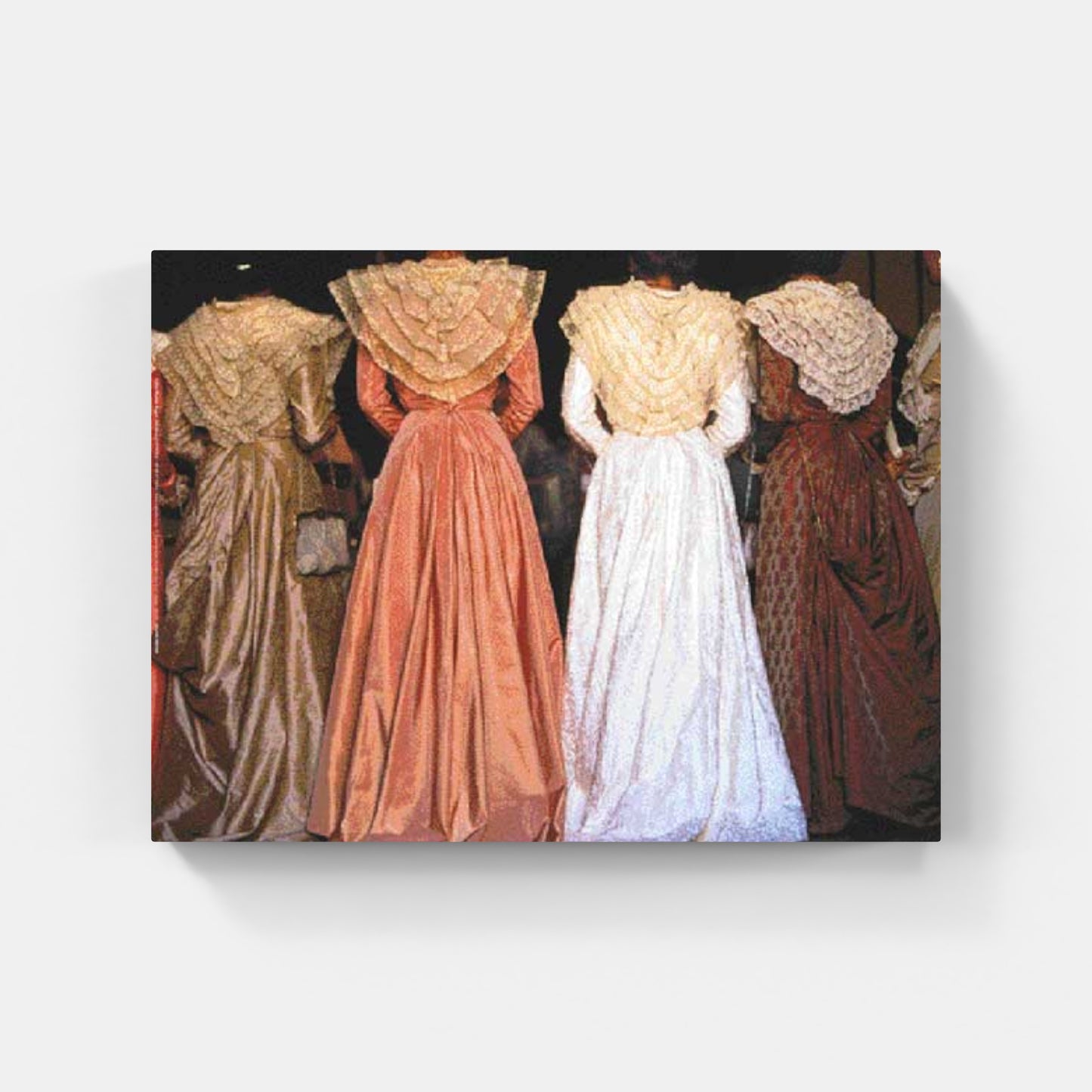 Affiche : "Arlésiennes de dos" de Gilles MARTIN-RAGET