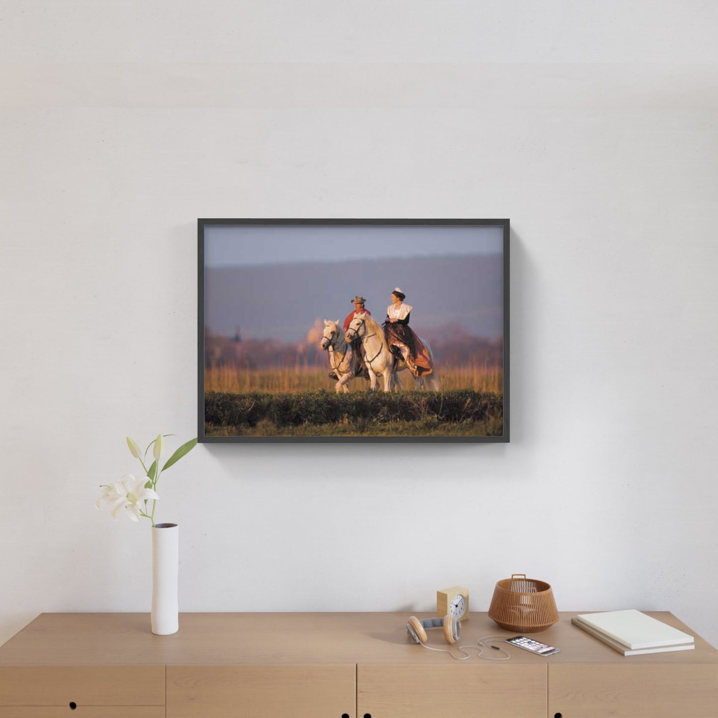 Affiche : "Arlésienne et Gardian à cheval" de Gilles MARTIN-RAGET